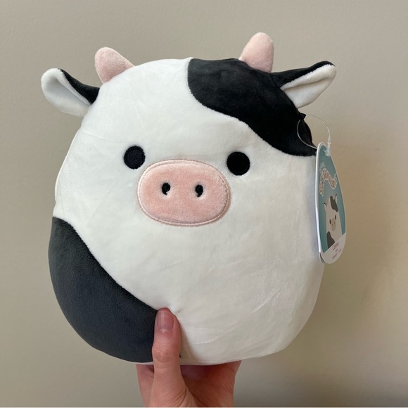 Squishmallows Other - NWT Squishmallows Connor Cow Black Nostrils 8” Squishmallow Farm Squad
